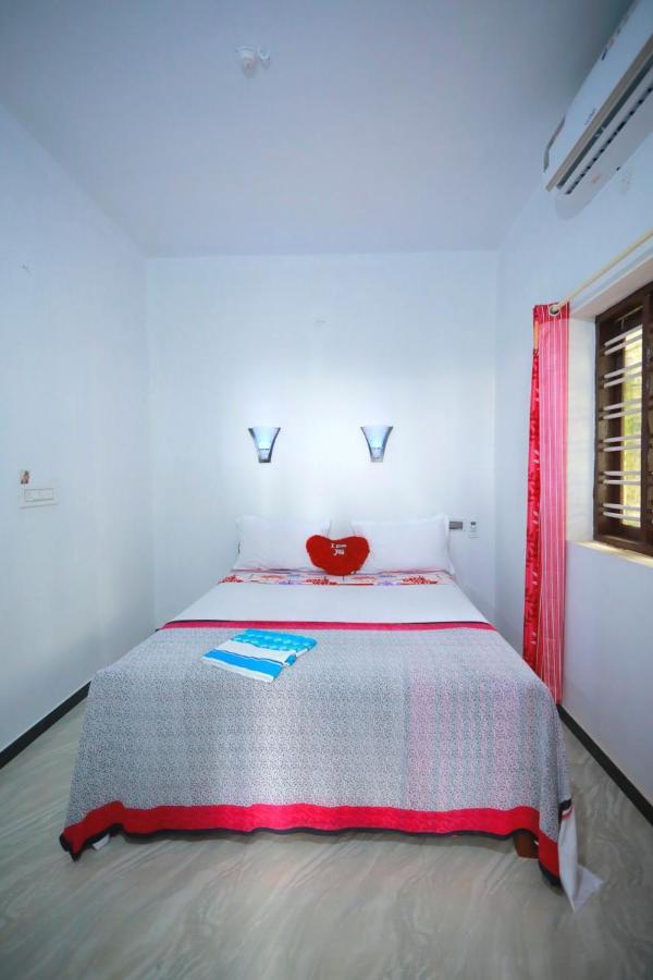Marari Stella Vich Villa Homestay Turavur Ngoại thất bức ảnh